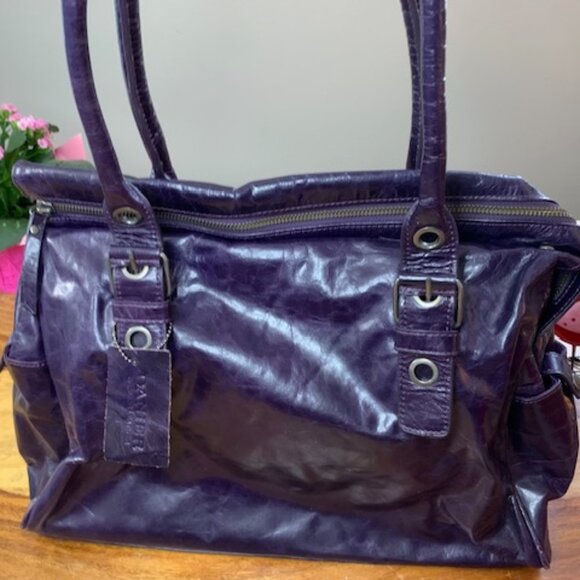 SOLD Danier Aubergine Distressed Leather Shoulder Bag - Picture 1 of 7